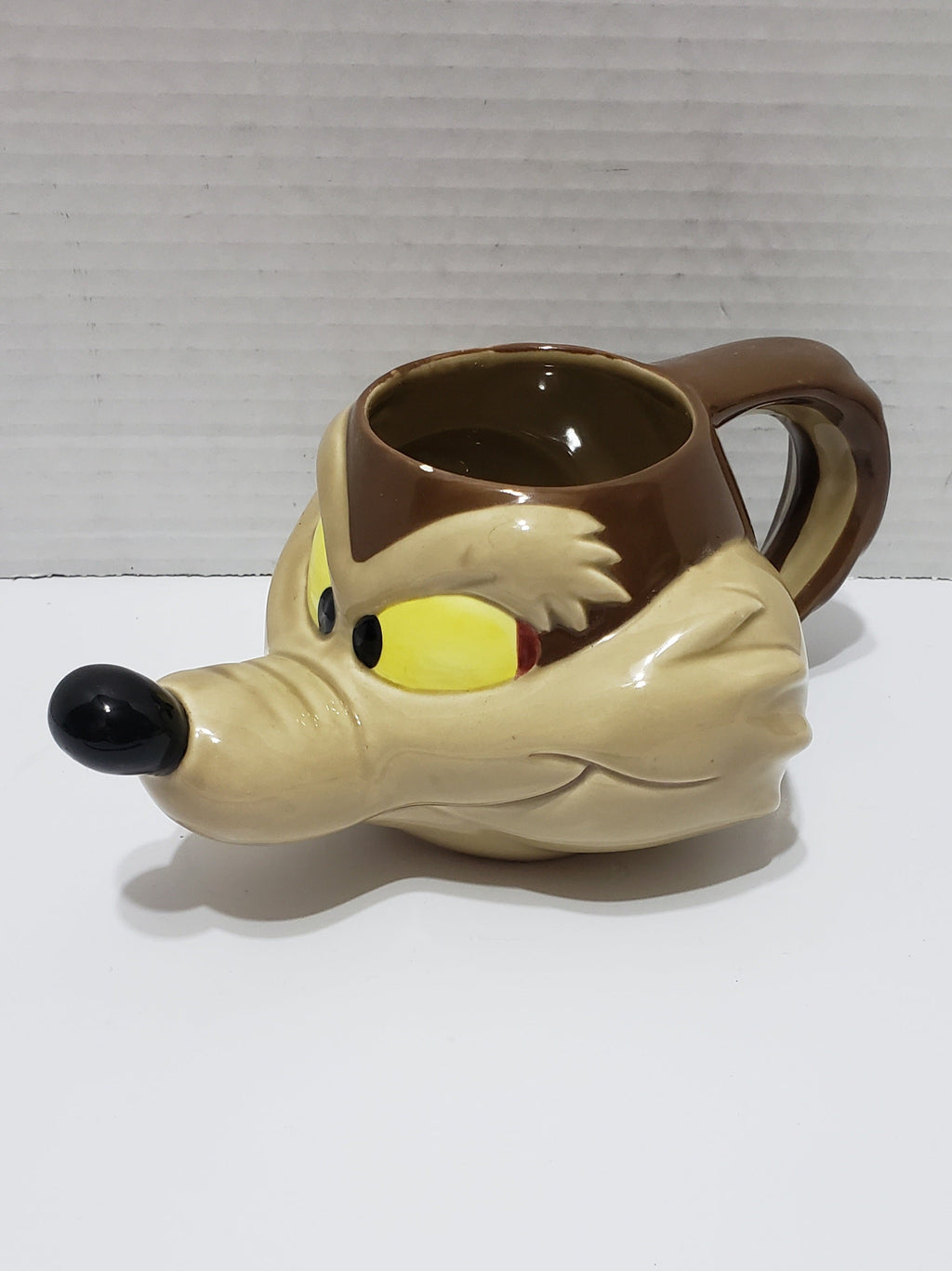 Wile E Coyote Head Mug - Vintage 1989