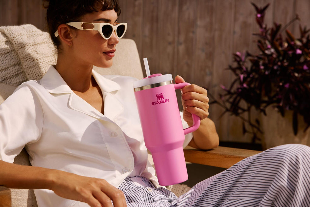 STANLEY Quencher H2.0 Tumbler with Handle and Straw 40 oz | Flowstate 3-Position Lid | Cup Holder Compatible for Travel | Insulated Stainless Steel Cup | BPA-Free | Dew Drop 🍁 All In One Marketplace Canada